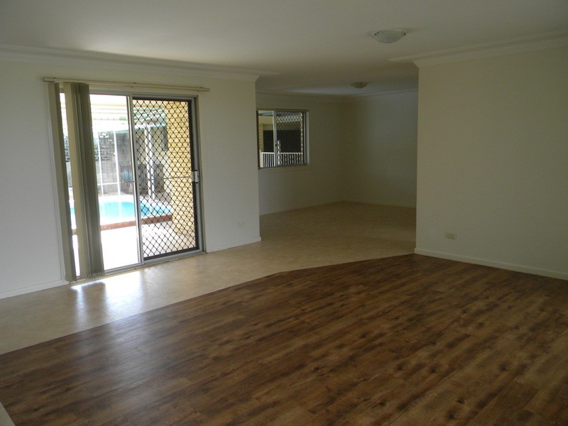 5 Bione Avenue, Banora Point NSW 2486