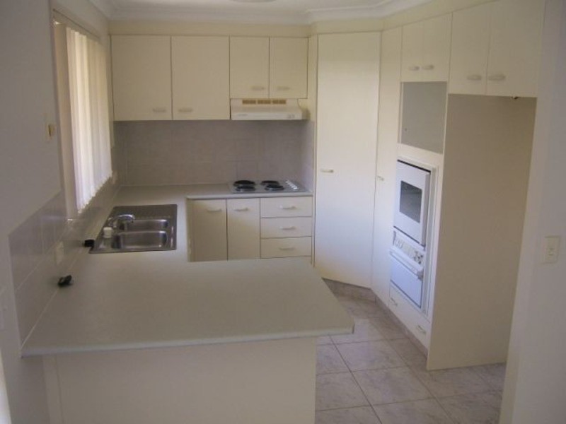 1/2 Huntingdale Place, Banora Point NSW 2486