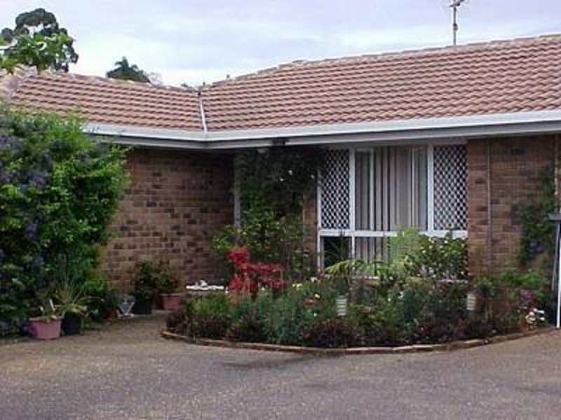 1/2 Huntingdale Place, Banora Point NSW 2486