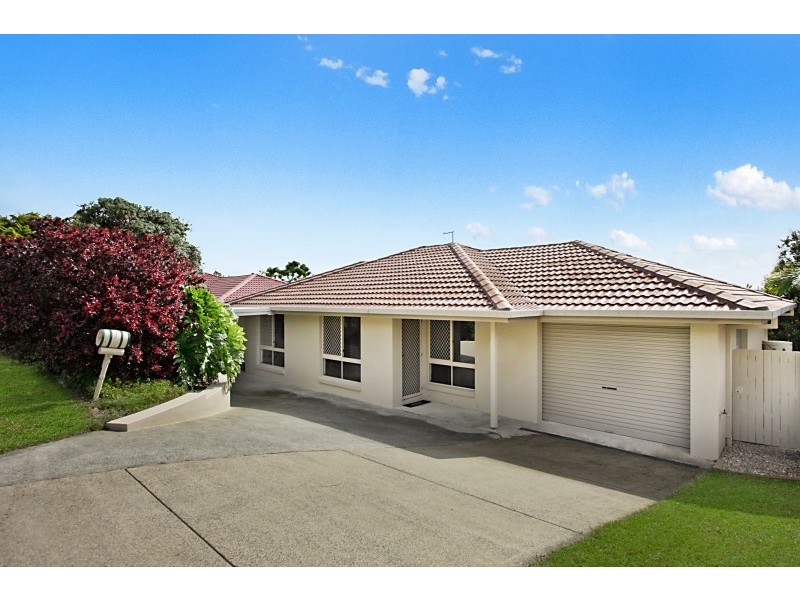 25 Honeymyrtle Drive, Banora Point NSW 2486
