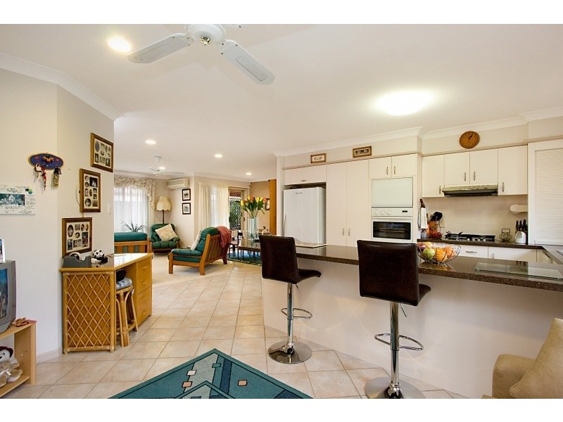 31 Winders Place, Banora Point NSW 2486