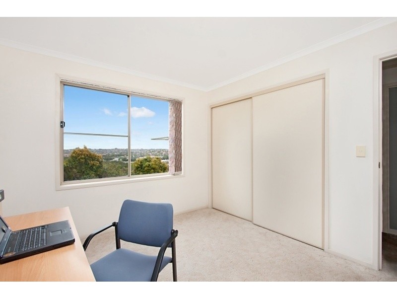 25 Champagne Drive, Tweed Heads South NSW 2486