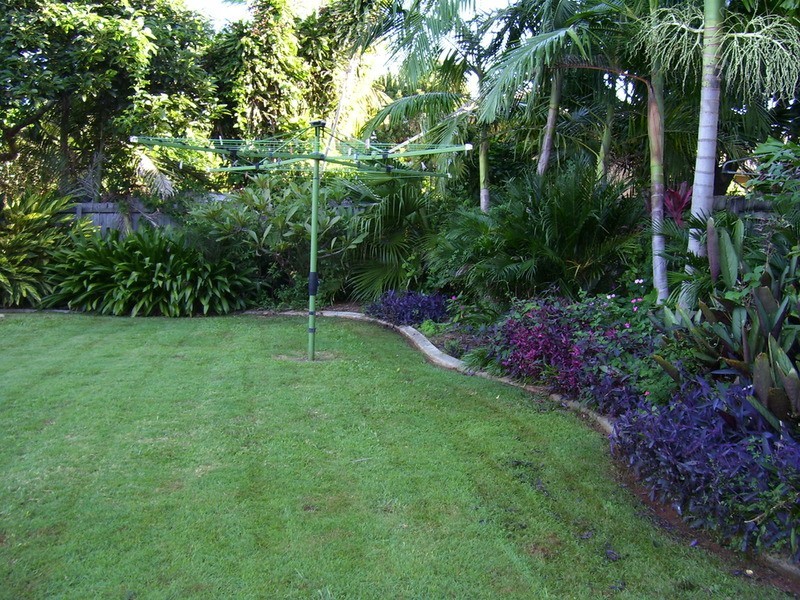 4 Pacific Drive, Banora Point NSW 2486