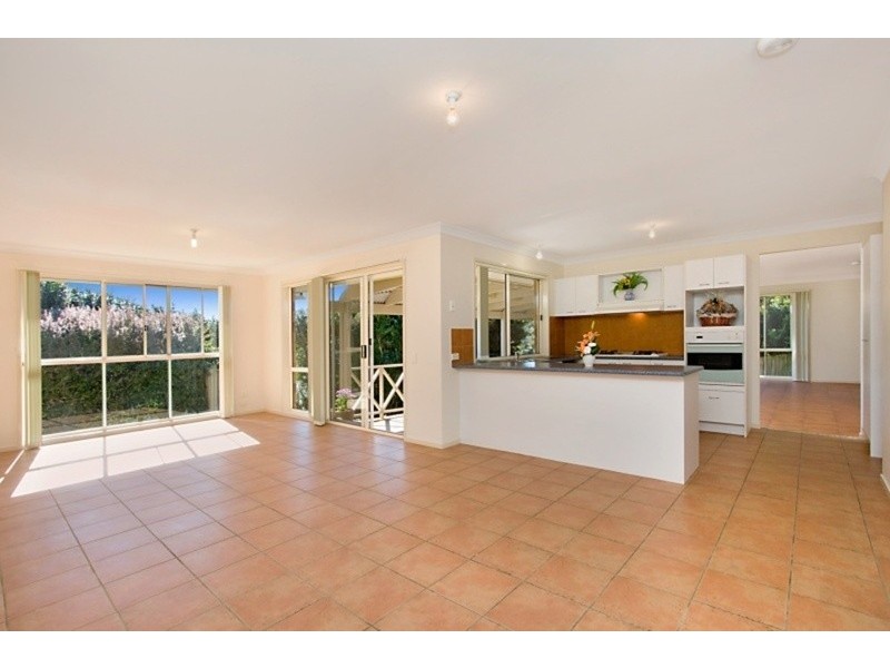 1 Caravel Place, Banora Point NSW 2486