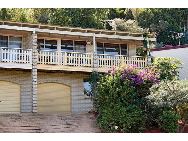 2/49 Bimbadeen Avenue, Banora Point NSW 2486