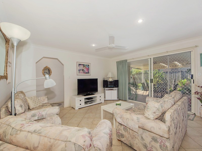 59 Winders Place, Banora Point NSW 2486