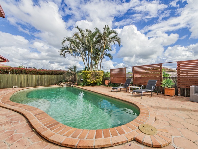 10 Muirfield Place, Banora Point NSW 2486