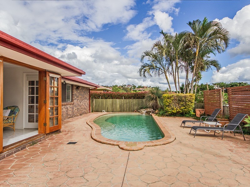10 Muirfield Place, Banora Point NSW 2486