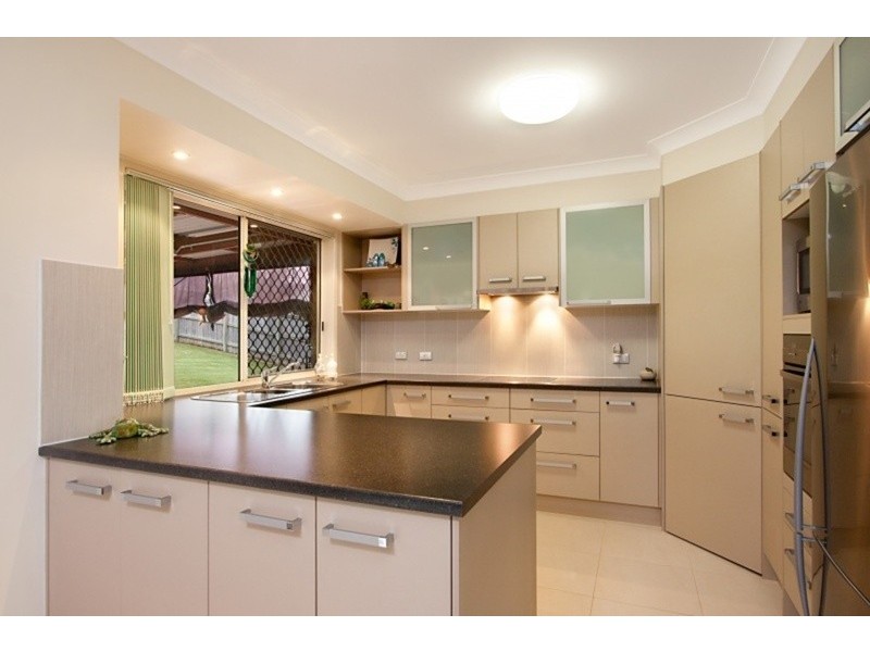 31 Clonakilty Close, Banora Point NSW 2486