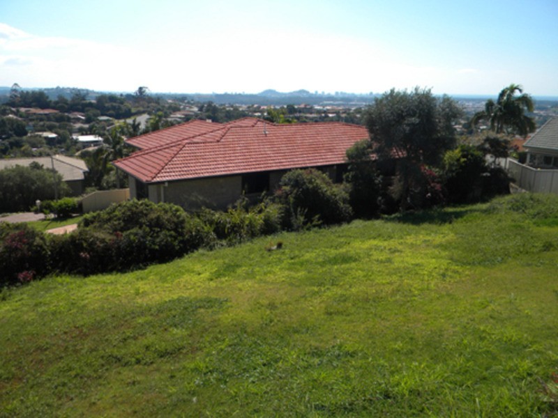 50 Kintyre Court, Banora Point NSW 2486