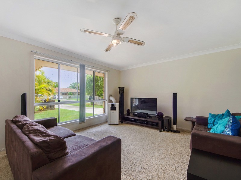 56 Covent Gardens Way, Banora Point NSW 2486