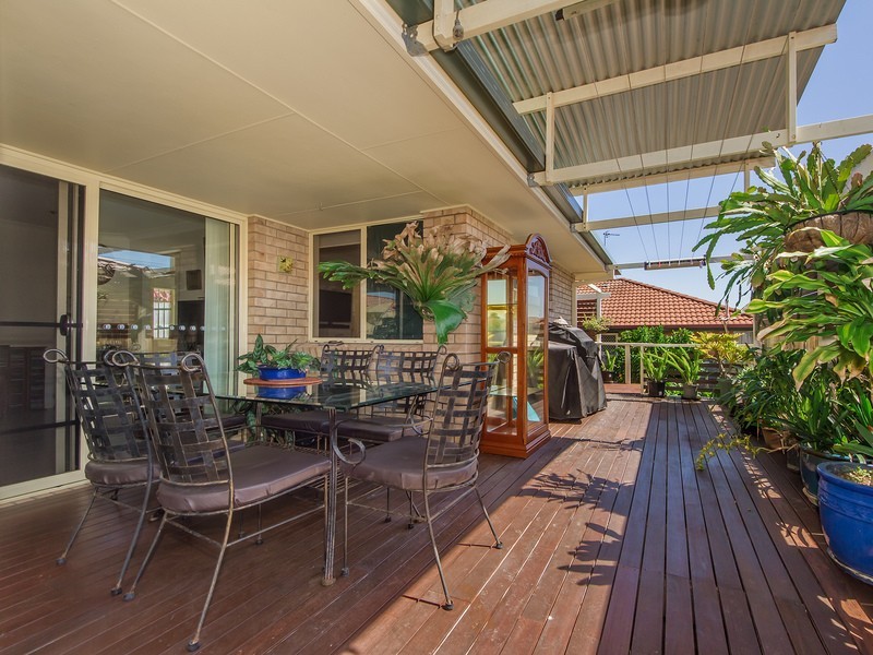 4 Greendale Place, Banora Point NSW 2486