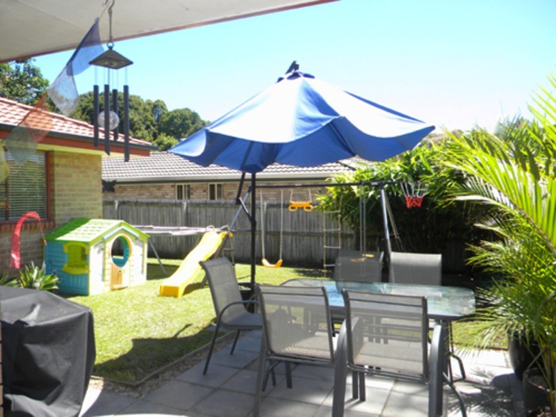 2/51 Kildare Drive, Banora Point NSW 2486