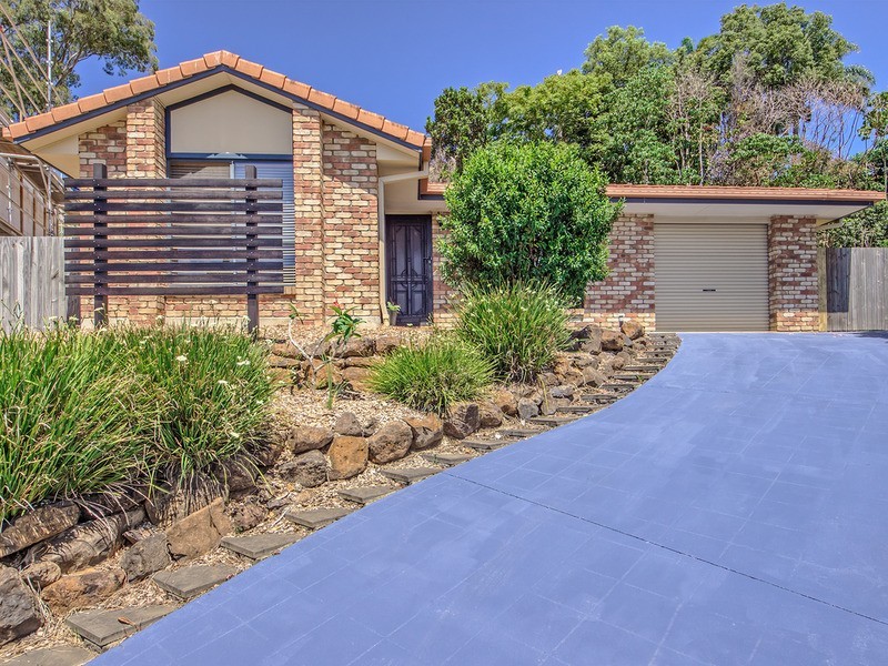 16 Donegal Court, Banora Point NSW 2486