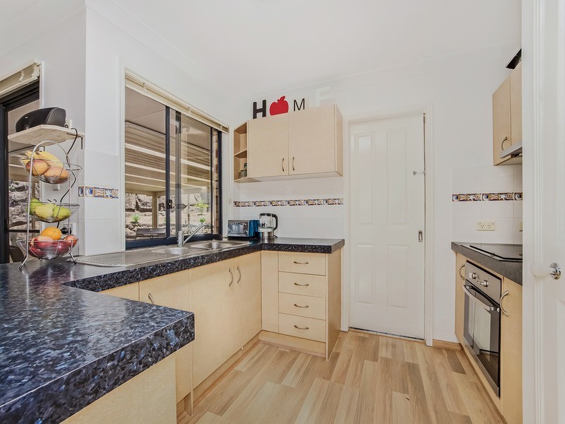 16 Donegal Court, Banora Point NSW 2486