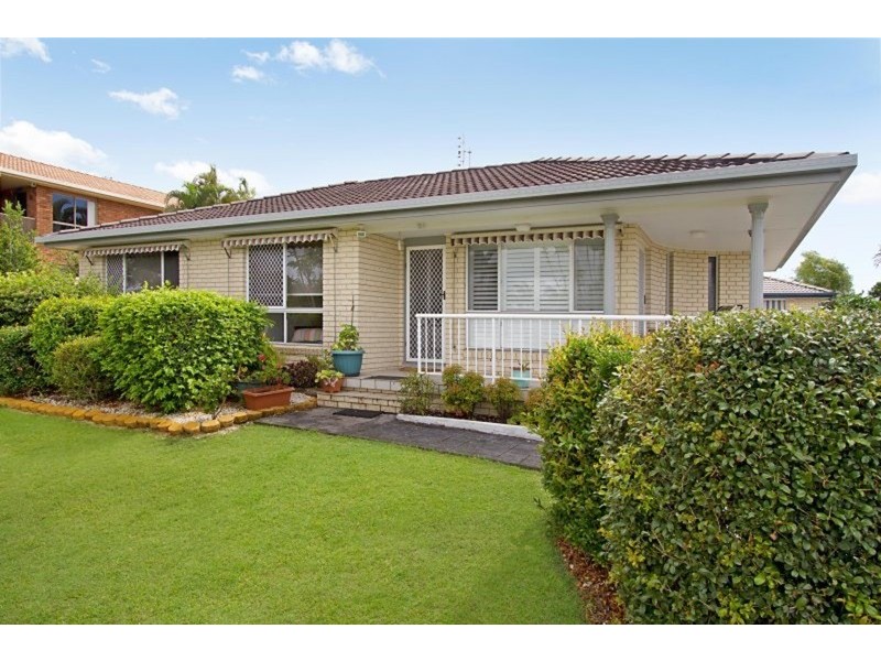 1/5 Bluegum Boulevard, Banora Point NSW 2486