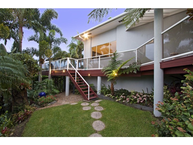 “Palmvales” 75 Amaroo Drive, Banora Point NSW 2486