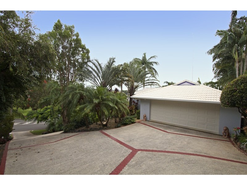 “Palmvales” 75 Amaroo Drive, Banora Point NSW 2486