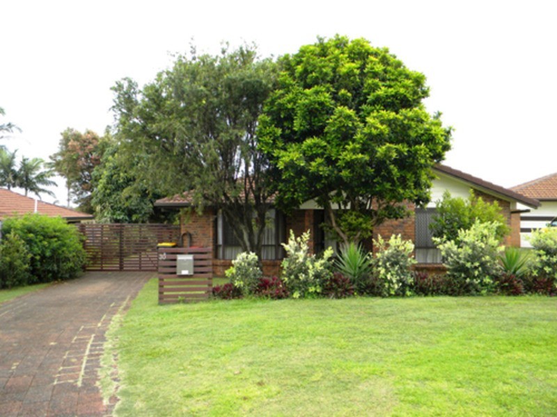 30 Peter Street, Banora Point NSW 2486