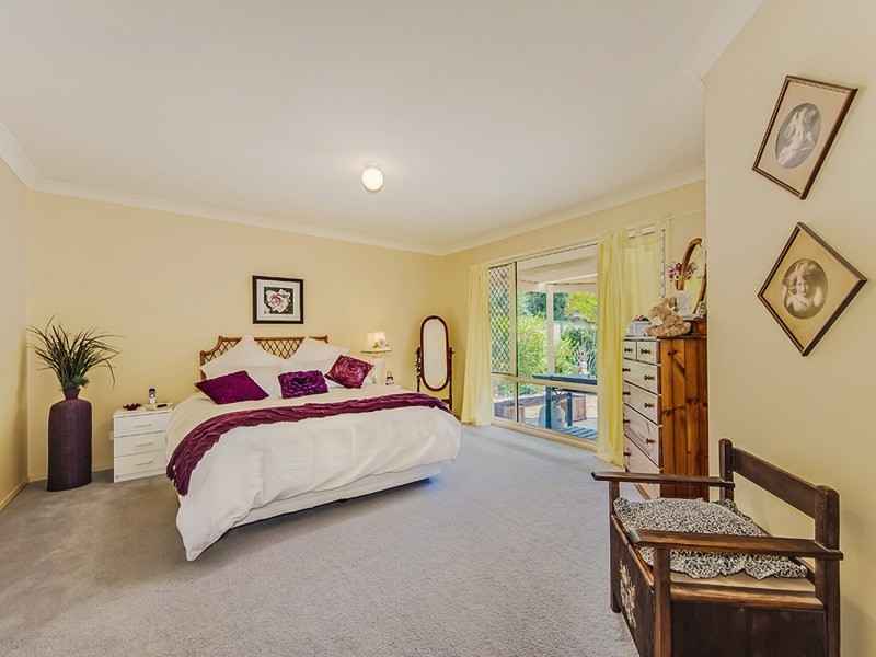 26 Traminer Court, Banora Point NSW 2486