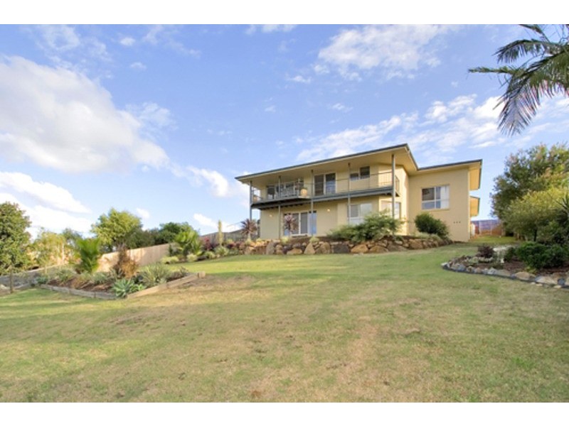 21 Sequoia Court, Banora Point NSW 2486