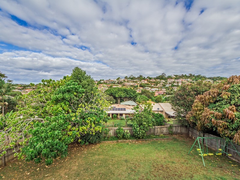 16 Inverness Court, Banora Point NSW 2486