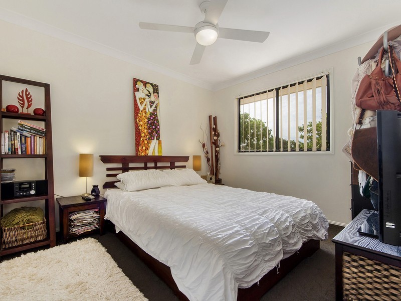 2 Falcon Way, Tweed Heads South NSW 2486