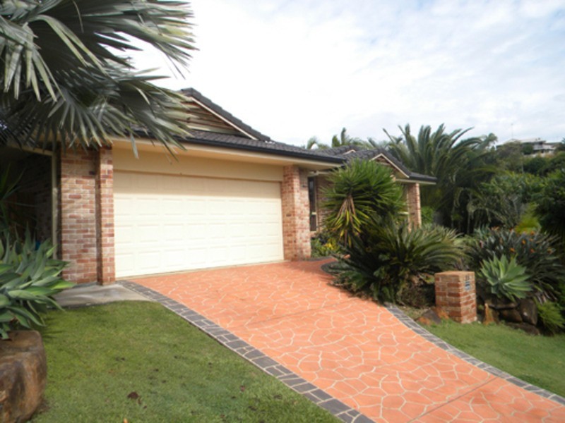 15 Kelburn Close, Banora Point NSW 2486