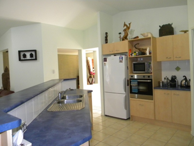 15 Kelburn Close, Banora Point NSW 2486