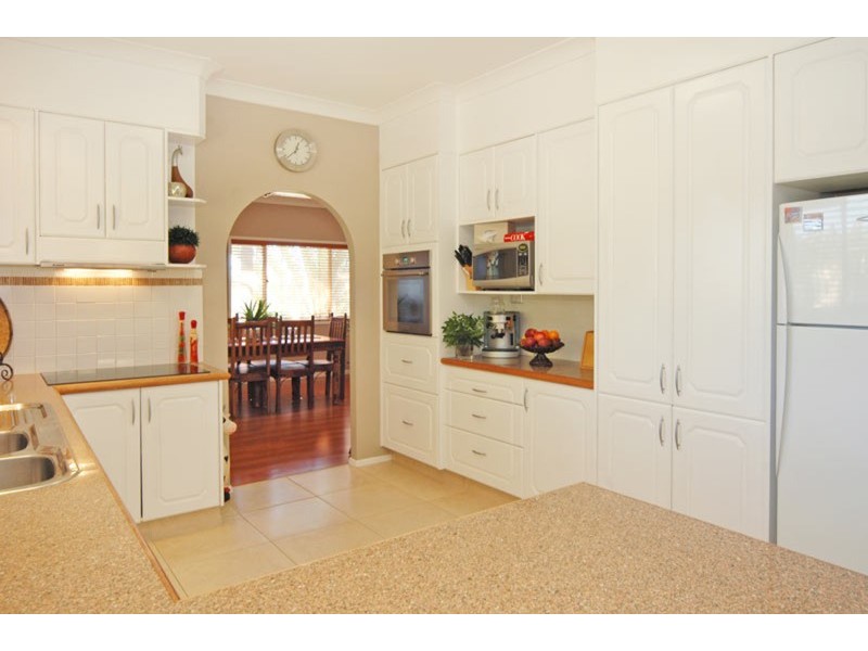 69 Amaroo Drive, Banora Point NSW 2486