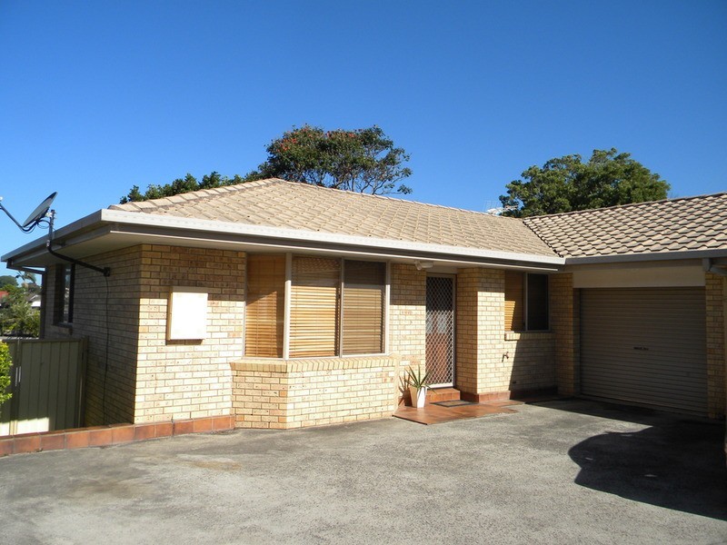 2/71 Glen Ayr Drive, Banora Point NSW 2486