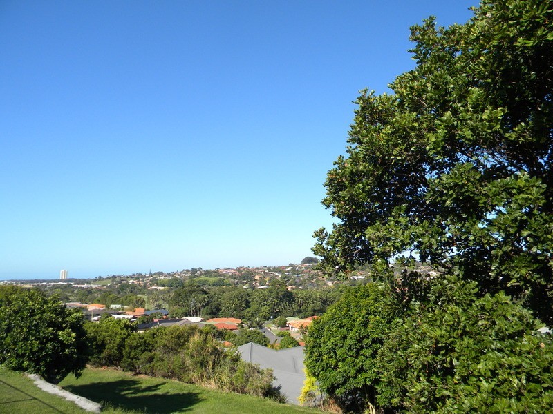 2/71 Glen Ayr Drive, Banora Point NSW 2486