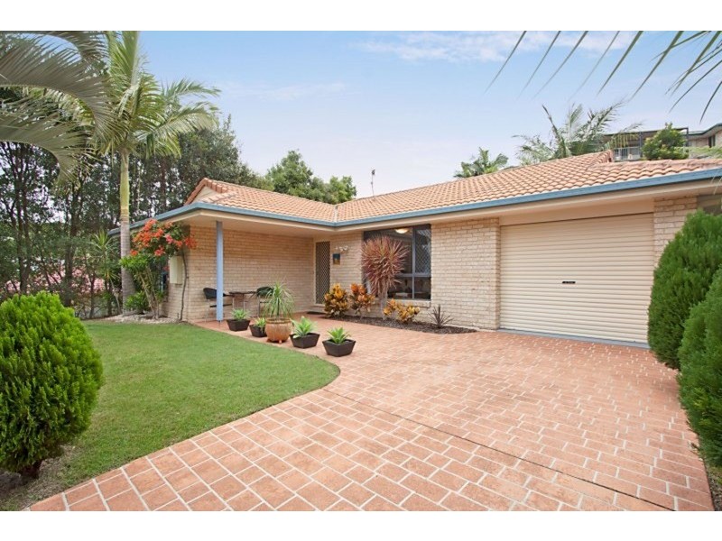 18 Tyrone Terrace, Banora Point NSW 2486
