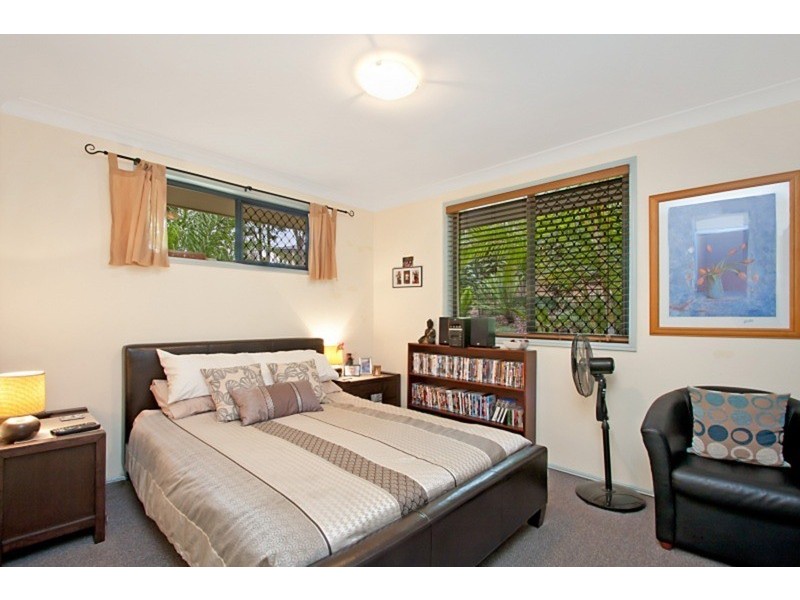 18 Tyrone Terrace, Banora Point NSW 2486
