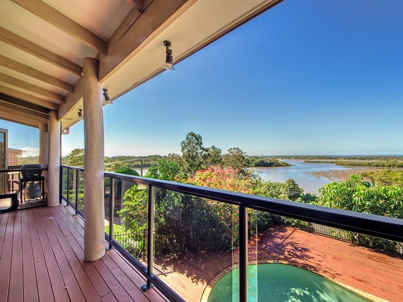 3 Fairway Drive, Banora Point NSW 2486