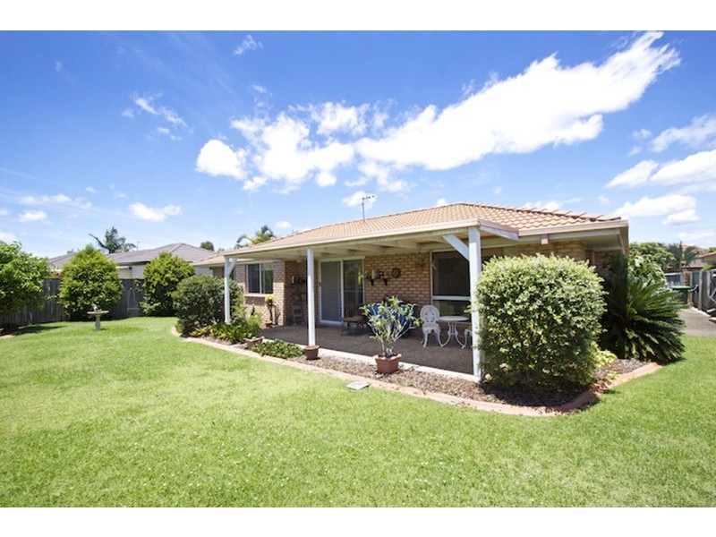2 Kakadu Court, Banora Point NSW 2486