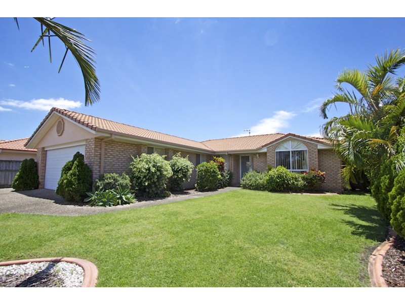 2 Kakadu Court, Banora Point NSW 2486