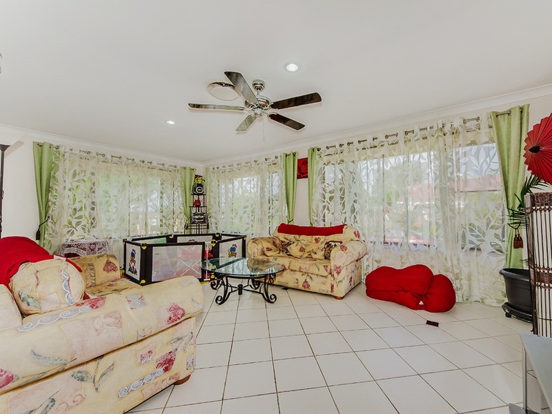 67 Cominan Avenue, Banora Point NSW 2486