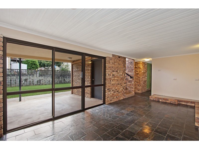 13 Mibbin Parade, Banora Point NSW 2486