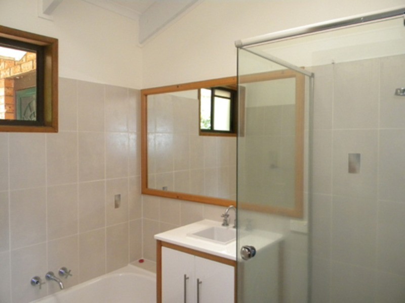 2/5 Uniacke Drive, Banora Point NSW 2486