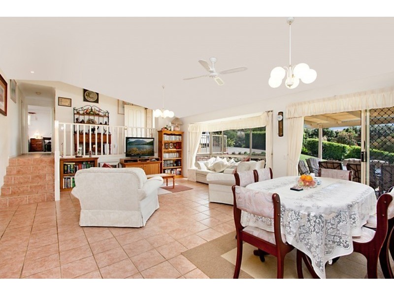 22 Tyrone Terrace, Banora Point NSW 2486