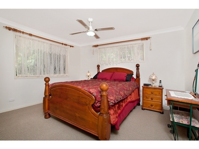 22 Tyrone Terrace, Banora Point NSW 2486