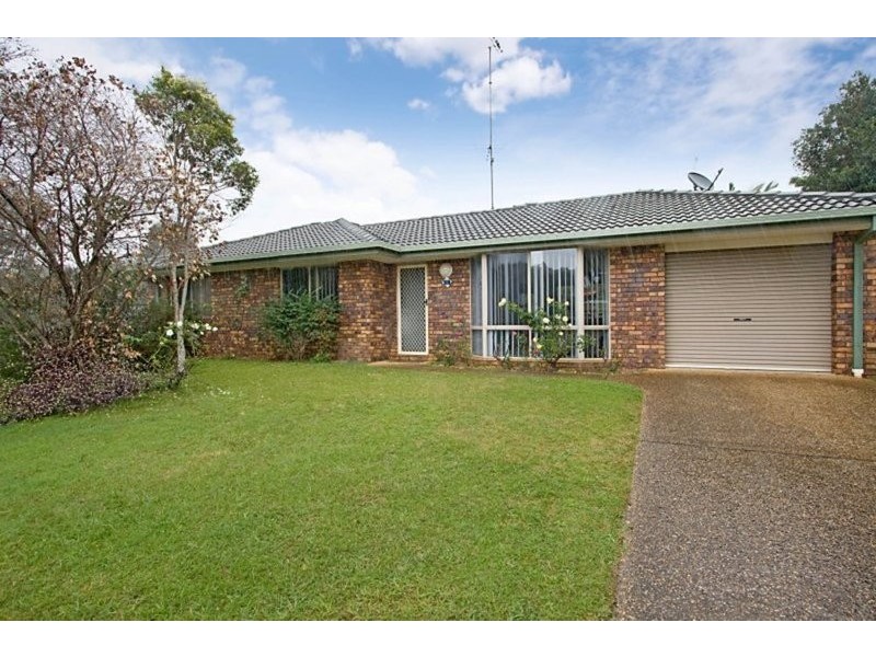 108 Lochlomond Drive, Banora Point NSW 2486