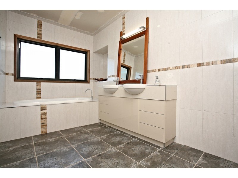 2 Galway Court, Banora Point NSW 2486