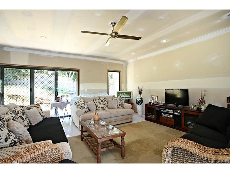2 Galway Court, Banora Point NSW 2486