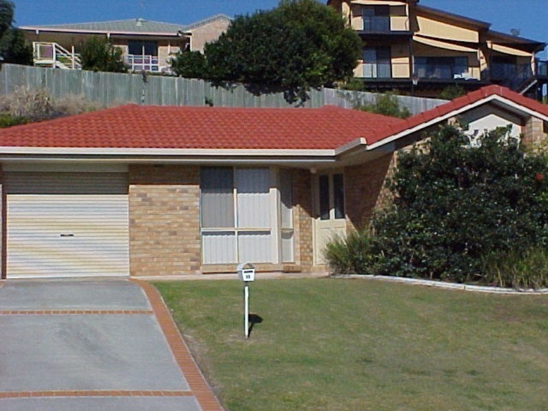 14 Stonehaven Way, Banora Point NSW 2486