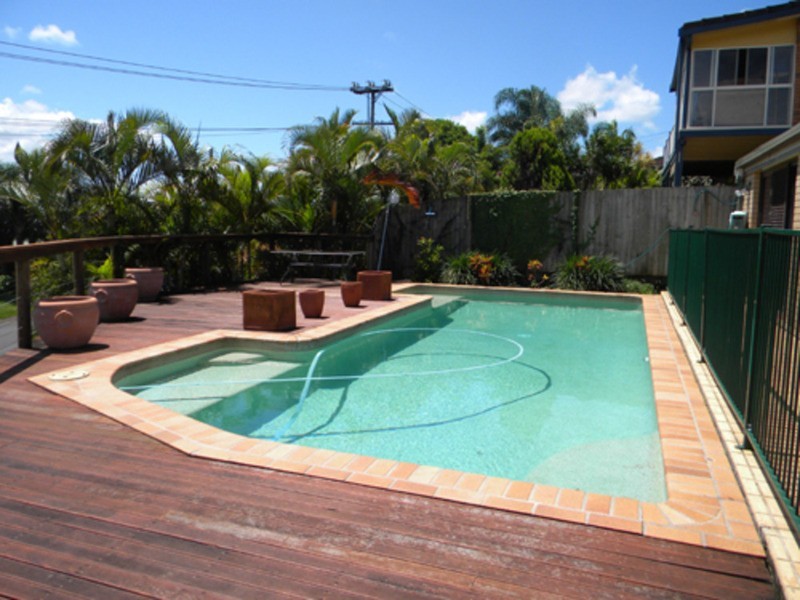48 Cominan Avenue, Banora Point NSW 2486