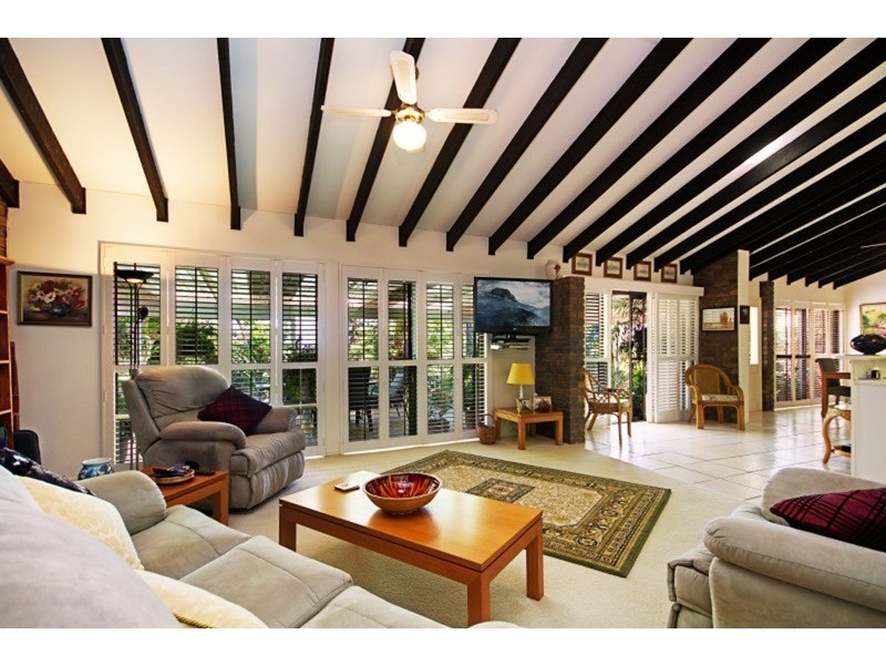 48 Castlecrag Avenue, Banora Point NSW 2486