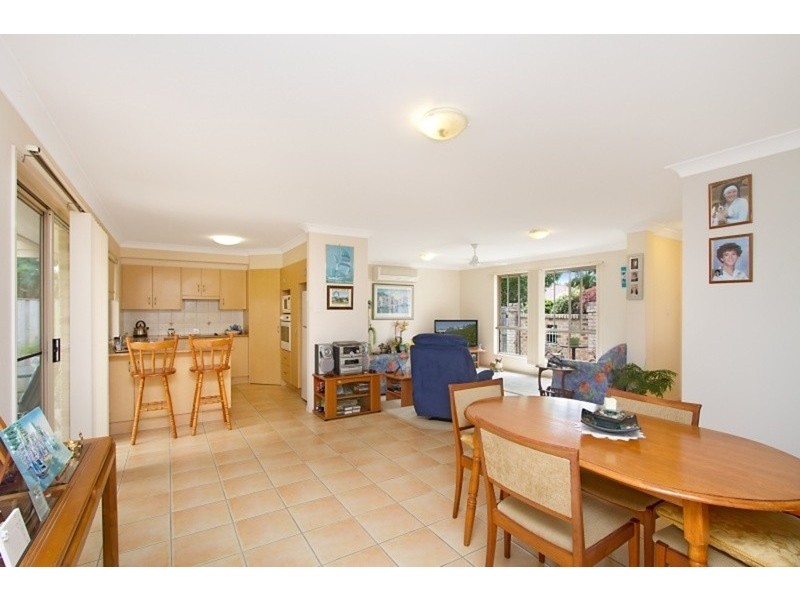 2/11 Yarra Close, Banora Point NSW 2486