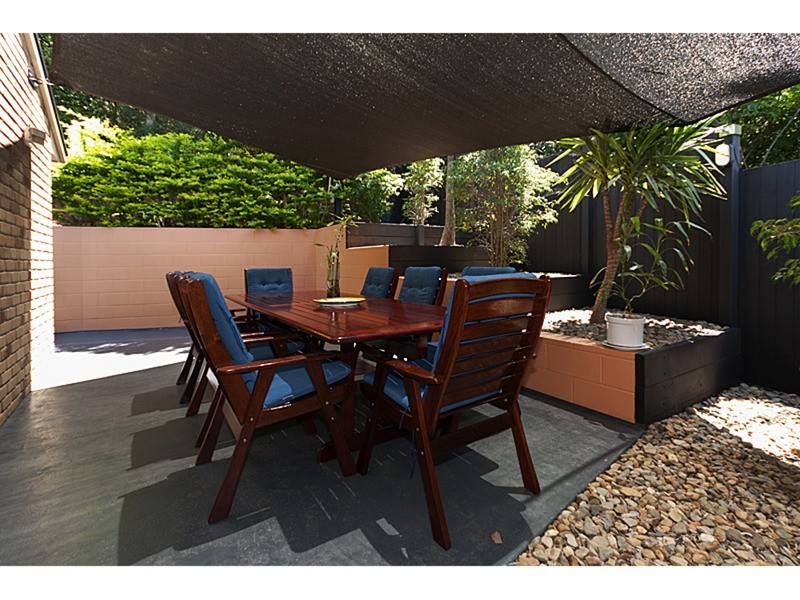 2/43 Mariners Crescent, Banora Point NSW 2486